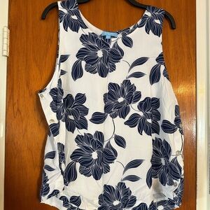 NWT Draper James Navy Floral Blouse